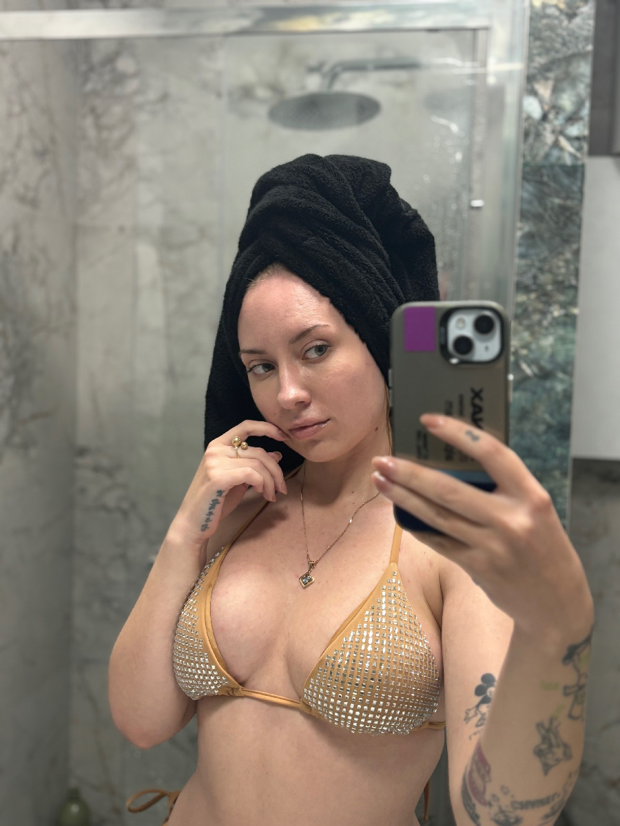 Nude girl KateV in Brazzaville